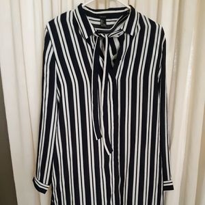 Ladies 2pc shirt & skirt set